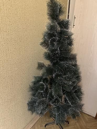 yolka 2ci el: Süslənmək üçün süni Yeni il şam ağacı - Tip: süni şam ağacı - Rəng — 1