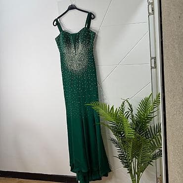 Ela veziyyetde.etrafli nelumat ucun yazin