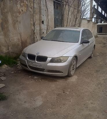 e90 bmw: BMW 320: 2 l | 2007 il Sedan — 1