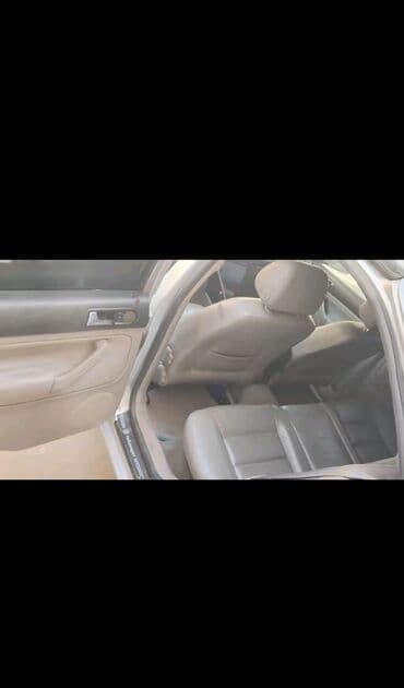 Скупка авто: Volkswagen Bora: 2 л | 2002 г. Седан — 4