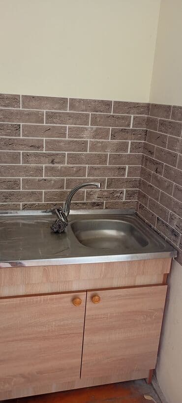 elmlər kirayə: 30 kv. m, 1 otaqlı, İnternet, Telefon, Kanalizasiya — 2