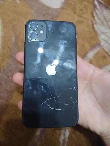 2.el macbook: Salam iphone 11 idealdı sadece ekran deyşib birde arxa şüşesi catdı — 3