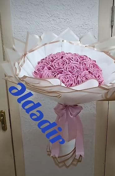 lavanda qiymeti: 🌸 Hər növ güllərin sifarişi qəbul olunur. (20 azn başlayan qiymət) 🚇 — 2