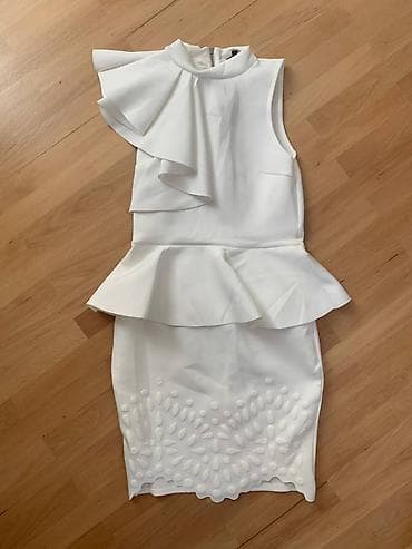 Коктейльное платье RIVER ISLAND. Белого цвета, размер 10 ( EUR 36) lalafo.az -da Коктейльное платье RIVER ISLAND. Белого цвета, размер 10 ( EUR 36)
