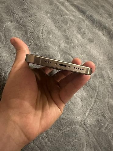x apple: IPhone X, 64 GB, Black Titanium — 3