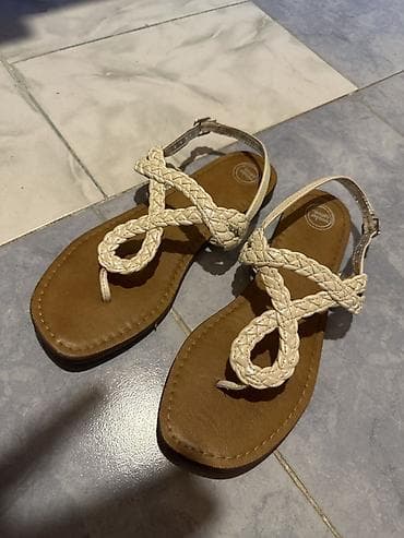 dəri şalvar: Qadın sandal modeli - Stil: Barmaqarası, üst hissədə hörgülü qayış — 1