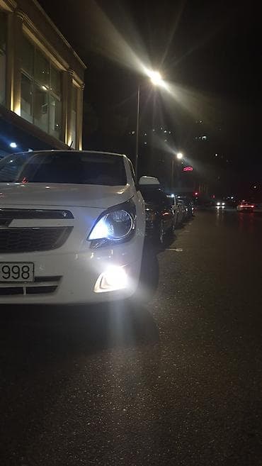 man sat: Chevrolet Cobalt: 1.5 l | 2024 il 174000 km Sedan — 5