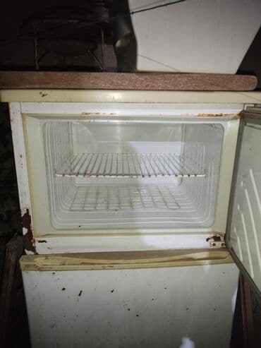 işlənmiş ucuz soyuducu: Soyuducu cinar satılır islenmıs di ama yaxsi veziyyetdedi yenisi — 2