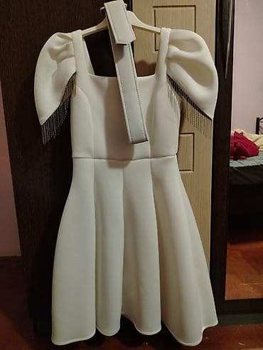 Ziyafət donu, Mini, M — 2