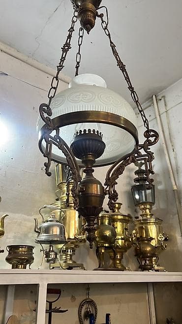 antik divan: Klassik asma kerosin lampalarının kolleksiyası - Üslub: XIX–XX əsr — 3