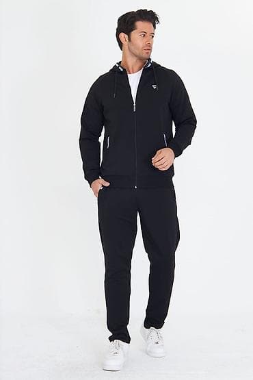 Şalvarlar: Türkiyə istehsalı 
Sport dəst 
Ölçü M L XL 2XL 
68 manat — 1