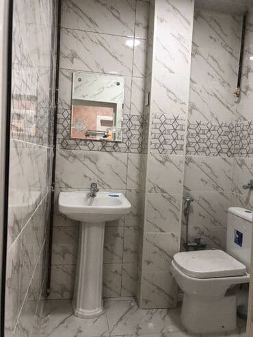 ucuz evler xirdalanda: Bakı, 2 otaqlı, Köhnə tikili, m. Xalqlar Dostluğu, 55 kv. m — 10