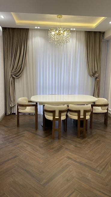 boyuk masalar: Qonaq otağı üçün, Açılan, Oval masa — 2