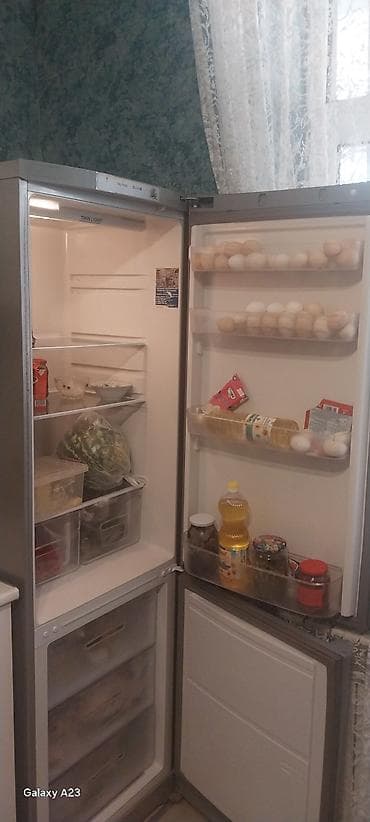 ssd satilir: Indesit iki qapılı soyuducu hovsan - Rəng: gümüşü (inox effektli — 2