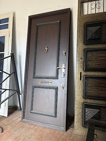 demir qapi zamoklari: Qapinin ölçüsü 95 eni 2.30 hundurluyu iceri sola acilir.listi temiz — 1