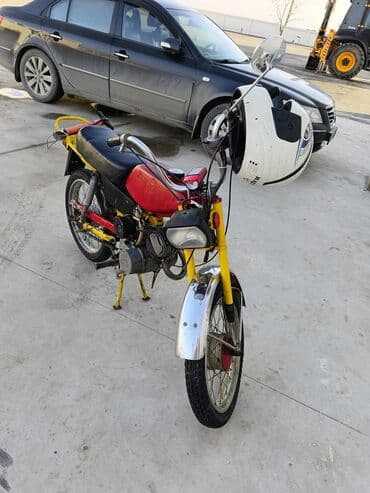 Мопеды, скутеры: Moped/motosiklet – klassik model Təkərləri təzə almışam. motaru təzə — 4