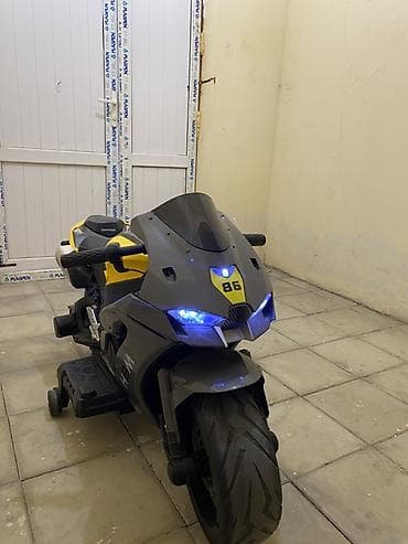 elekt: 🏍️ R10 Uşaq Motosikleti – Kiçik Sürücülər üçün Böyük Macəra! 🔥 🚀 — 1