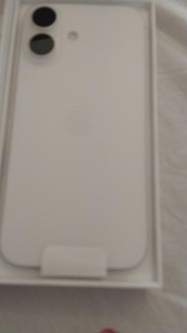 ps2 ikinci el: IPhone 16, 128 GB, Ağ, Zəmanət, Simsiz şarj, Face ID — 3