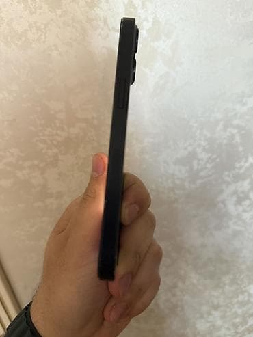 kilim mobilya: IPhone 13, 128 GB, Qara, Face ID — 5