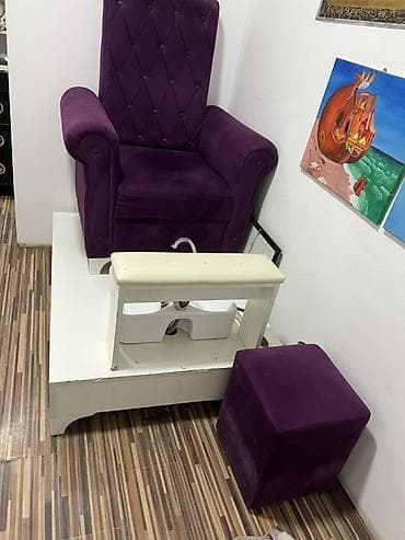 lobzik satilir: Gözəllik salonu üçün mebel və avadanlıq dəsti - Vizaj və saç üçün — 3