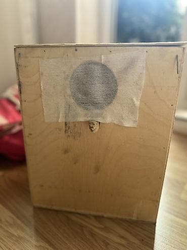 Quş qəfəsləri və aksesuar dəsti Tərkib: - 2 ədəd metal telli, plastik