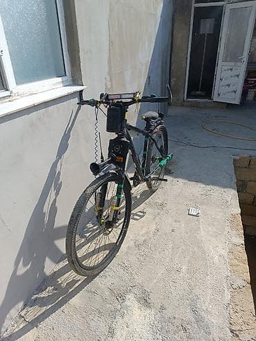 uşaq bayan: İşlənmiş İki təkərli Uşaq velosipedi Trek, 29", sürətlərin sayı: 16, Ünvandan götürmə — 2