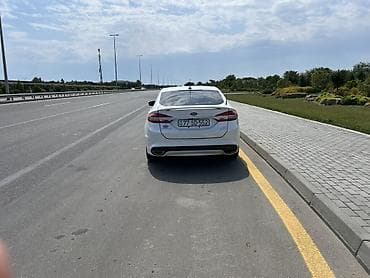 fusion ford: Ford Fusion: 1.5 l | 2017 il 210000 km Sedan — 3