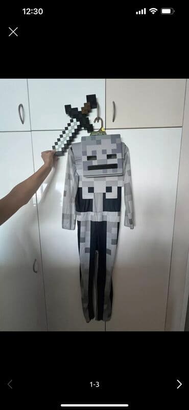 Yolka işıqları: Minecraft personajlarının kostyumları. Hər bir kostyum personajın — 3