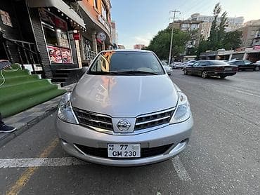 passat diskleri: Nissan Tiida hatchback – gümüşü rəng Xüsusiyyətlər və təchizat: - — 1