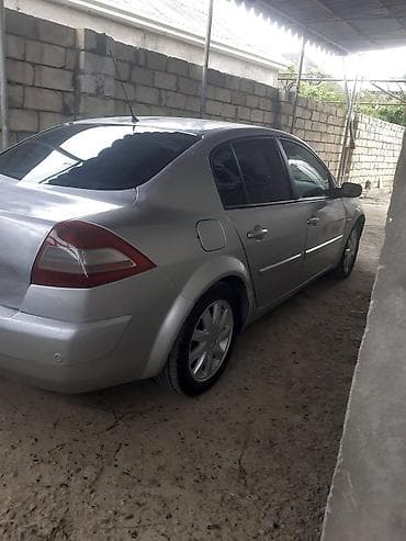 bmw satışı: Renault Megane: 1.6 l | 2007 il 28000 km Sedan — 4