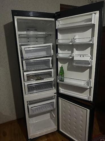 Duxovkalar: İşlənmiş 2 qapılı Samsung Soyuducu Satılır, rəng - Qara — 2