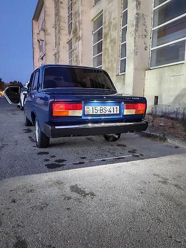 chevrolet malibu farasi: VAZ (LADA) 2107: 1.6 l | 2009 il 112 km Sedan — 2
