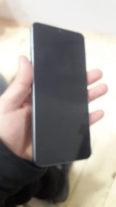 Samsung Galaxy A06, 128 GB, rəng - Ağ, Sənədlərlə