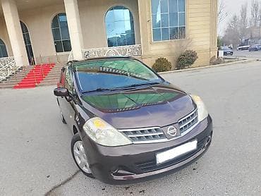 Nissan Tiida: 1.5 l | 2011 il Hetçbek