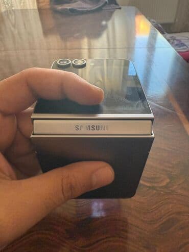 55ru7200 samsung: Samsung Z Flip, 256 GB, rəng - Gümüşü, Sensor, Barmaq izi, Face ID — 8