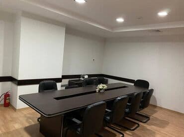 lokbatanda yeni tikilen binalar: Yasamal rayonu, H.Cavid prospektində (Elimlər Akademiyası m/s — 1