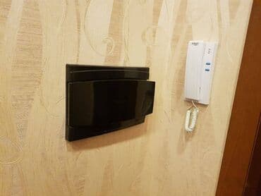 nizami kirayə evlər: Nizami rayonu,( vosmoy bazarın yaxınlığında) yeni tikili 15 mərtəbəli — 3