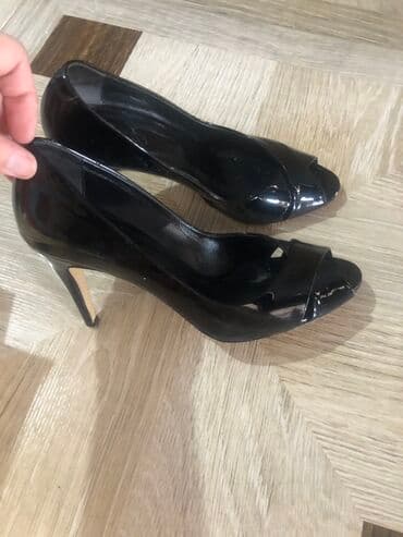 зеленые туфли: Туфли, Размер: 38, цвет - Черный, Б/у — 2