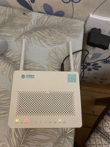 купить ноутбук бу: China Mobile markalı Wi‑Fi router Xüsusiyyətlər: - İki ədəd xarici — 3