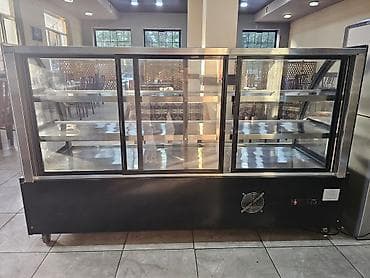 Soyuducu vitrini – restoran, kafe, şirniyyat evi və marketlər üçün at lalafo.az Soyuducu vitrini – restoran, kafe, şirniyyat evi və marketlər üçün