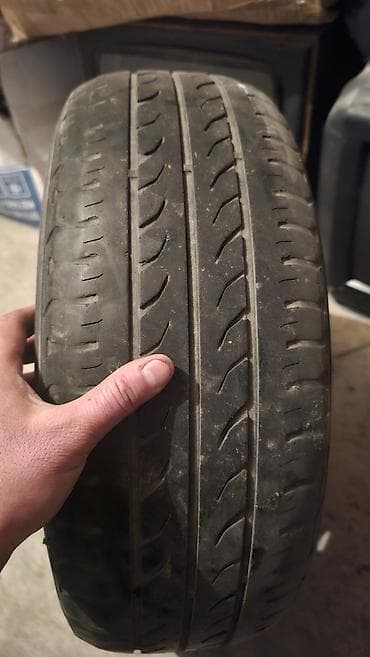 bentley flying spur 6 w12: 185/65 R14 təkərlər — 2