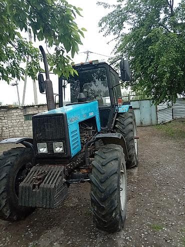 islenmis masin ehtiyat hisseleri: Belarus 1221 traktor və qoşma kotan - Model: Belarus 1221 (Minsk — 1