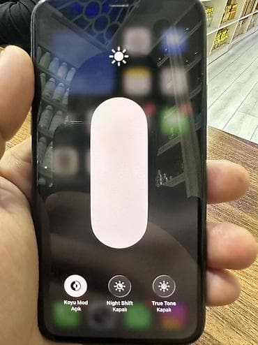 iphon 8 plus: IPhone 11 Pro, 256 GB, Matte Midnight Green, Barmaq izi, Simsiz şarj, Face ID — 3