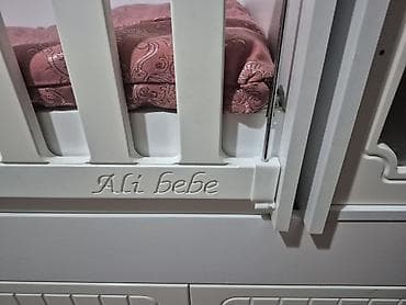 usag besiyi: Oğlan və qız üçün, İşlənmiş, Dördbucaq, Beşik, Matrassız, Yellənmə mexanizm ilə — 2