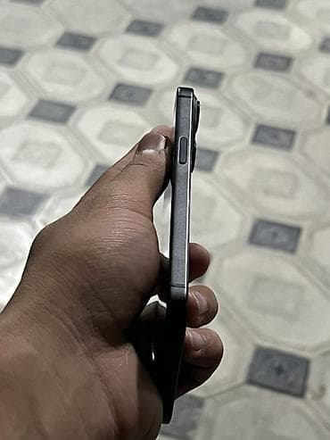 ana plata ddr3 msi: IPhone 15, 128 GB, Qara, Face ID — 3