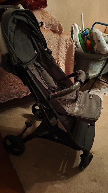 Klassik gəzinti arabası