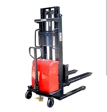 Yenidir, və onun heç bir problemi yoxdur. 2 ton qaldıra bilir. 10–15 — 1