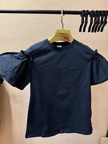 Zaradan alinib etiketi yoxdu Qadın T-shirt - Rəng: tünd lacivərt