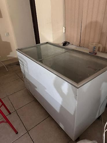 ipad 10 cu nesil: Şüşəli dondurucu — 1