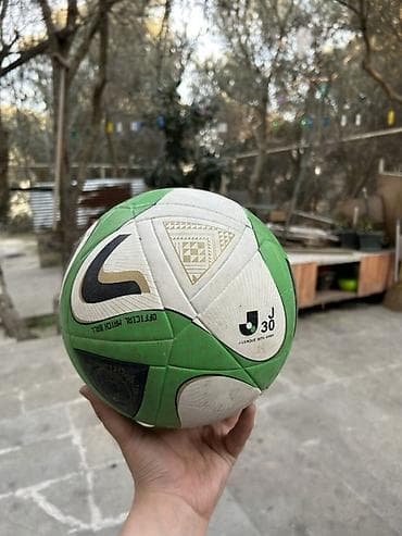 Futbol topu – J.League 30th Anniversary dizaynı - Rəng